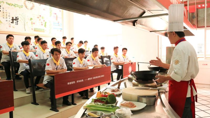 2025年食品批发品牌，如何挑选优质合作伙伴？**